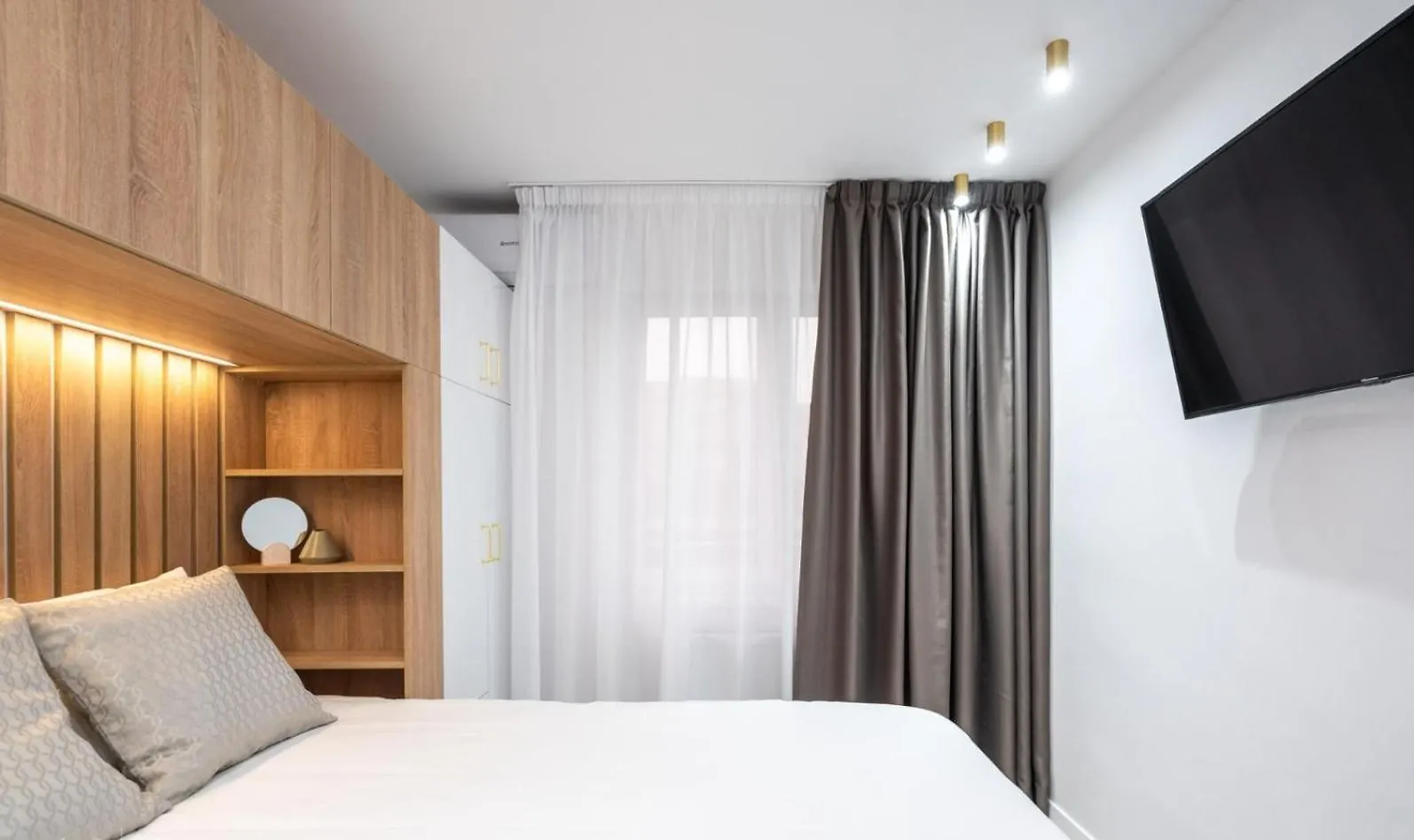 Apartment Prestige Apartament With View Magheru Bucharest Romania
